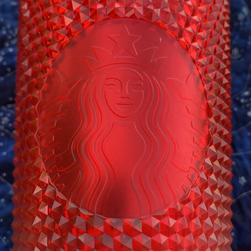 New! Walt Disney World Starbucks holiday tumbler